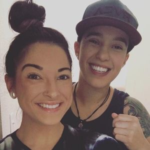 Meet your Posher, Hillary